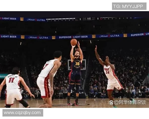 小牛对阵热火全场小库里精彩表现引发球迷热议